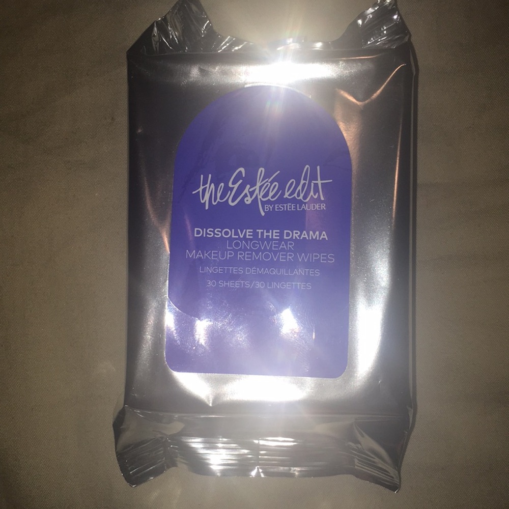 Makeup wipes